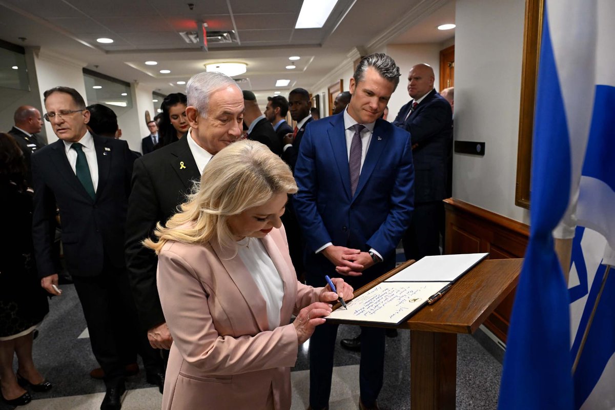 IsraeliPM's tweet photo. The Prime Minister held a meeting with the Secretary of Defense and his team, which focused on primary issues of security, including countering the threat from Iran, regional security cooperation, and strengthening the strategic alliance between Israel and the United States. https://t.co/EFiEAm4qXi