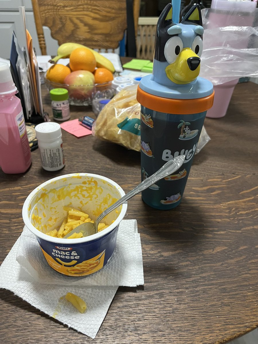 hot_ass_trans's tweet photo. Boy dinner https://t.co/lUzmkcNgj2