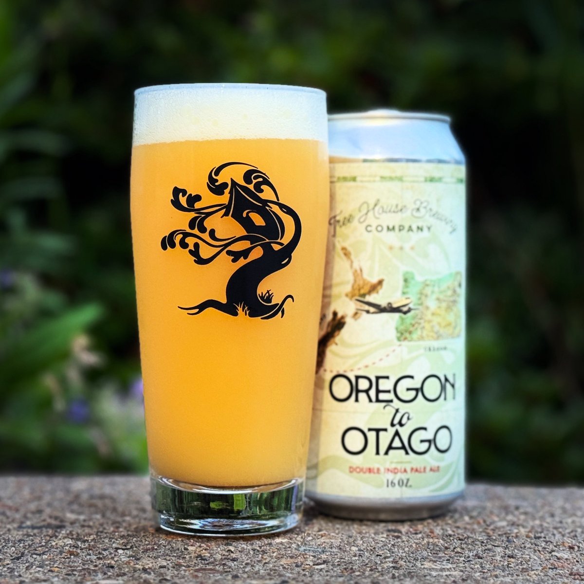 Wooow! This is phenomenal! Damn! So goood! Cheers <a href="/TreeHouseBrewCo/">Tree House Brewing Co.🍺</a> <a href="/TreehouseLdog/">Tree House L-Dog</a> <a href="/treehousenate/">Nathan Lanier</a> <a href="/jomobono/">Jay Omobono</a>