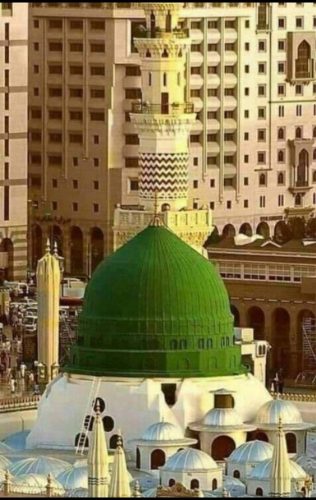 اعوذ باللہ من الشیطان الرجیم

بِسْمِ اللَّهِ الرَّحْمَنِ الرَّحِيم

اللهمَّ صلِّ على محمدٍ ، وعلى آلِ محمدٍ 
كما صلَّيتَ على إبراهيمَ ، وعلى آلِ إبراهيمَ
إنكَ حميدٌ مجيدٌ

اللهمَّ بارِكْ على محمدٍ ، وعلى آلِ محمدٍ
كما باركتَ على إبراهيمَ ، وعلى آلِ إبراهيمَ
إنكَ حميدٌ مجيد..