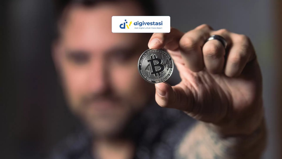 Digi_cryptoo's tweet photo. 10 Tokoh Kripto Paling Berpengaruh di Dunia 2025: Siapa Penggerak Besar di Balik Blockchain? 

#BlockchainTech #crypto #publicfigure #BTCUSDT 

Bac selengkapnya disini:
https://t.co/5tvc4oCVmR https://t.co/H6TuplT6OL