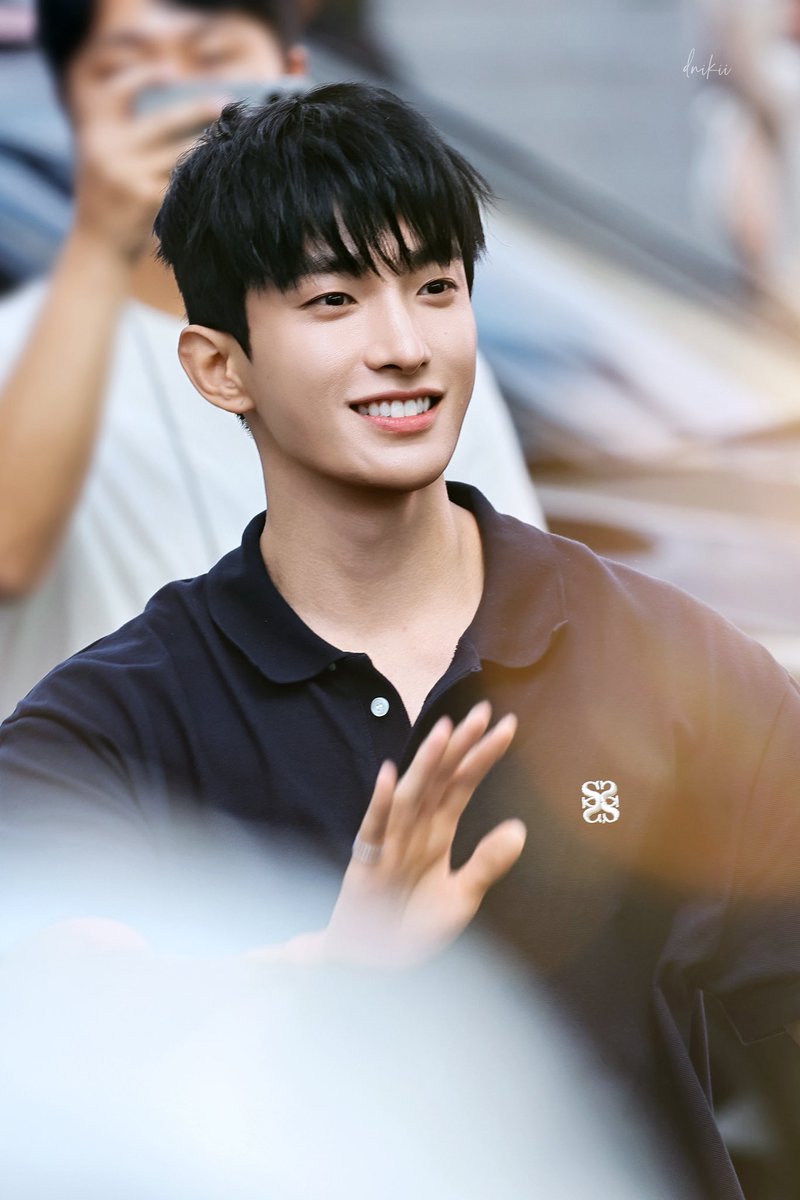 dnikii218's tweet photo. 250710 

#세븐틴 #SEVENTEEN #이석민 #도겸 #dk #ドギョム https://t.co/aZnp0GOIEs