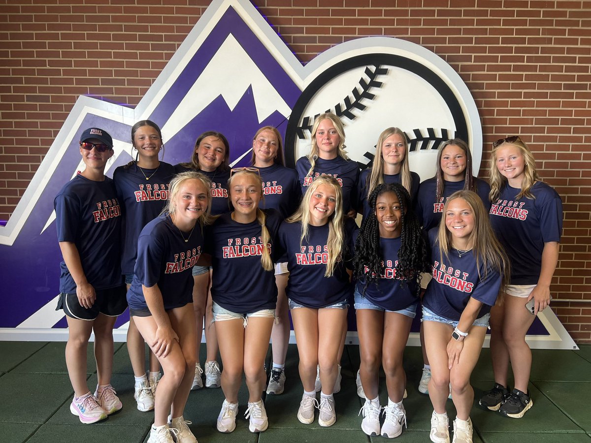 Our team had a great showing in Colorado going 8-3 and finishing 3rd in Supplemental Power Pool out of 61 teams🏆. We scored 99 runs, had 121 hits with a .451 team batting average💪🏼

My offense stats in bracket play were⬇️
.500 avg
,565 on base %
10 hits
2 doubles
8 RBI’s 
7 runs