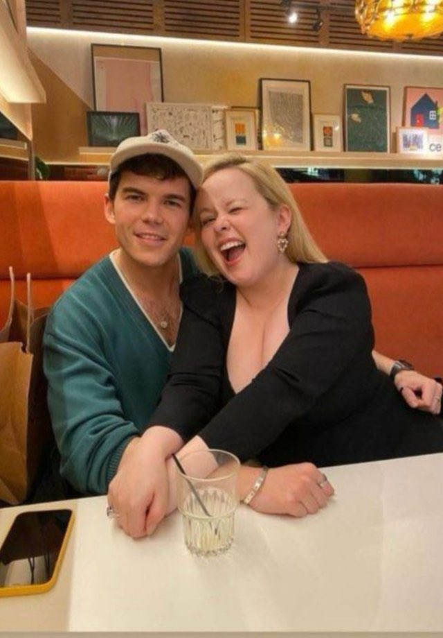 BlueThroughline tweet media