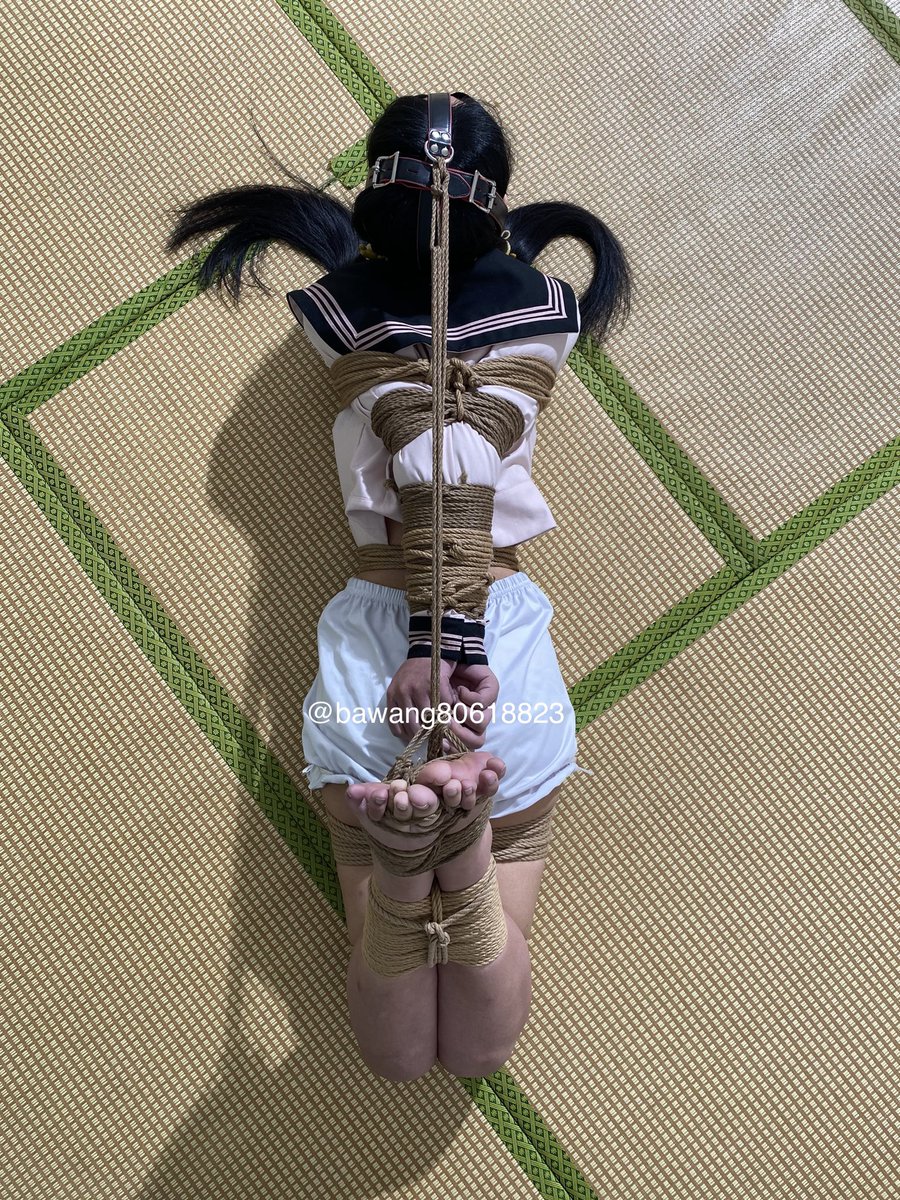 小玩一下～
👌🏻Tight！