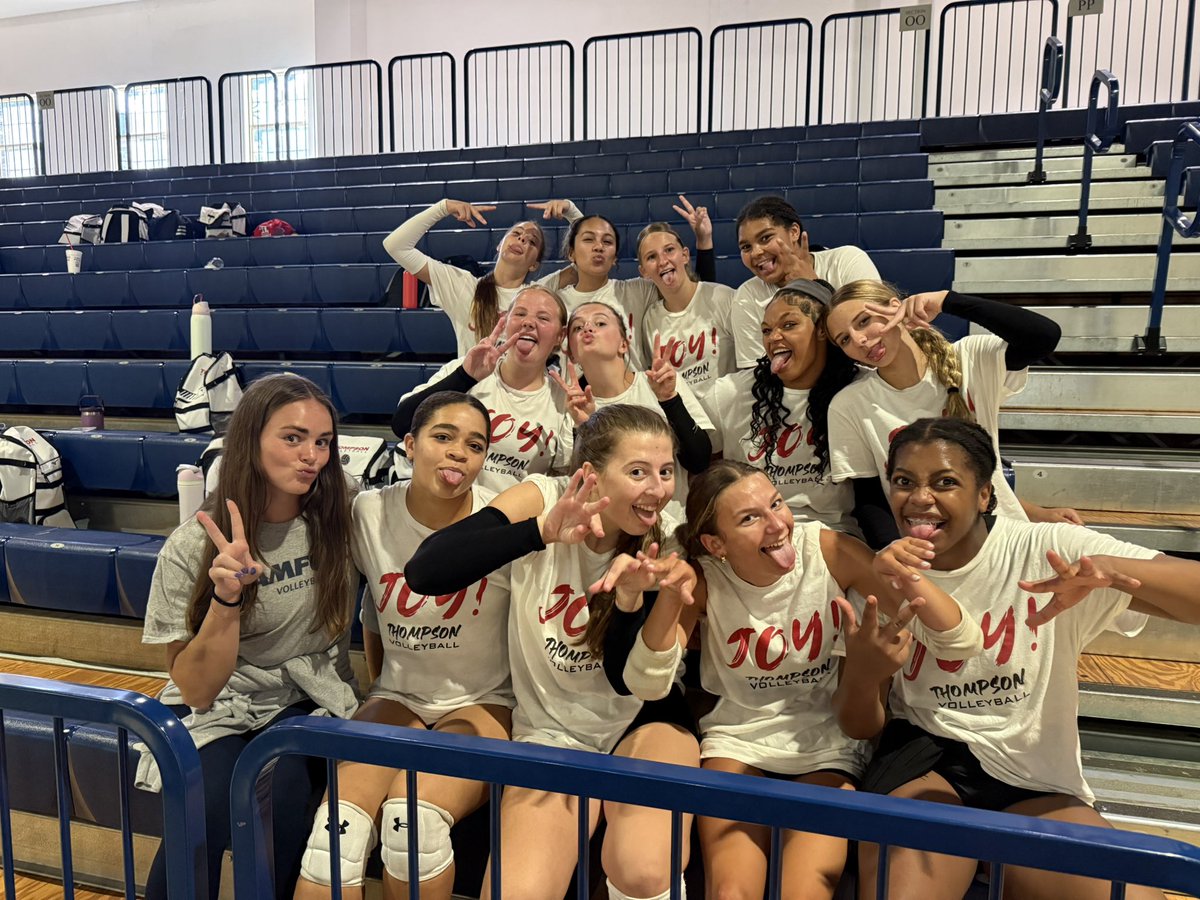 Thompson_Vball's tweet image. Samford Team Camp takeover by our JV and Freshman Warriors! Time to grow and be relentless! @SamfordVB @athletics_ths