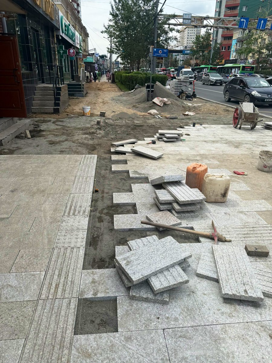 2025/07/10нд ажлаа хаяаад наадамлах гээд явж энэ бол маш ойлгомжтой юм ман бгаа уагт энэ мэт лаларталт дуусахгүй