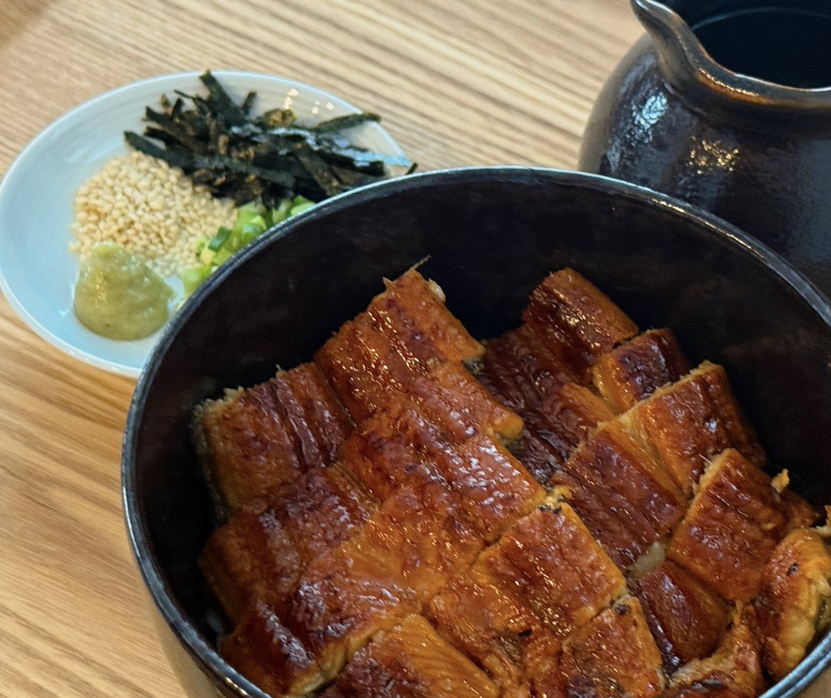 hntkchan's tweet image. モーニング発売日!
『#焼いてるふたり』192話載ってます。
ゆかたを着てひつまぶしを食べます。
20巻発売中!
amazon.co.jp/dp/406539614X