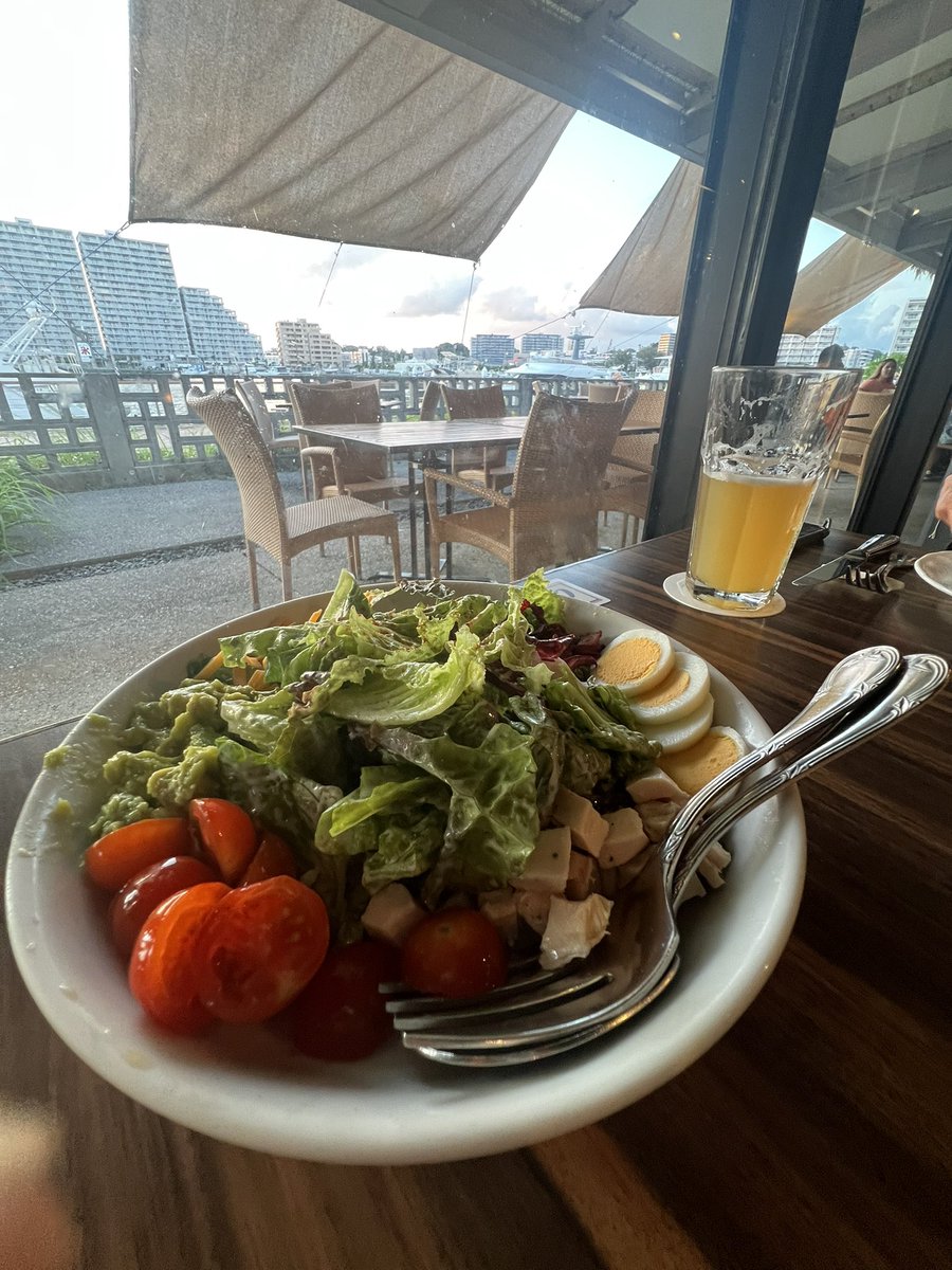 sumage127's tweet image. こんにちは⛅️ 31°

ここのピザ🍕と
バジルペンネうまぁ🌿

#チャタンハーバーブルワリー&amp;amp;レストラン