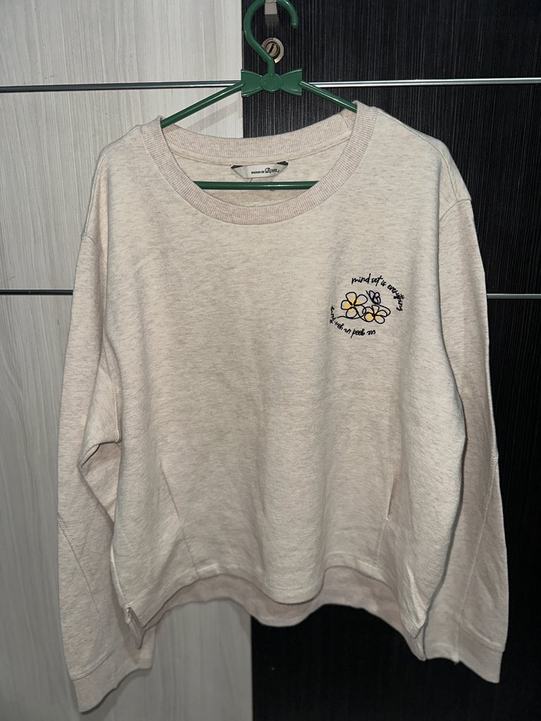 sakotengenak tweet media