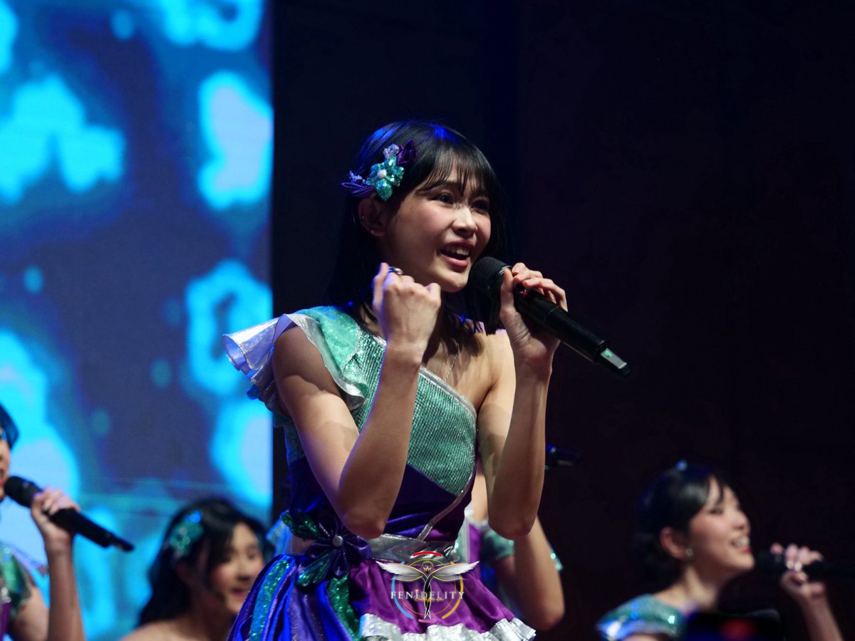 Fenidelity_INA's tweet photo. I can’t take my eyes of you 👀💖✨

@F_FeniJKT48 @ JKT48 ALL IN TOUR, SOLO | 090725✨🖤

#FeniOnStage 
#JKT48ALLINTOUR2025
#ALLINTOUR2025SOLO https://t.co/X2ekAzctr8