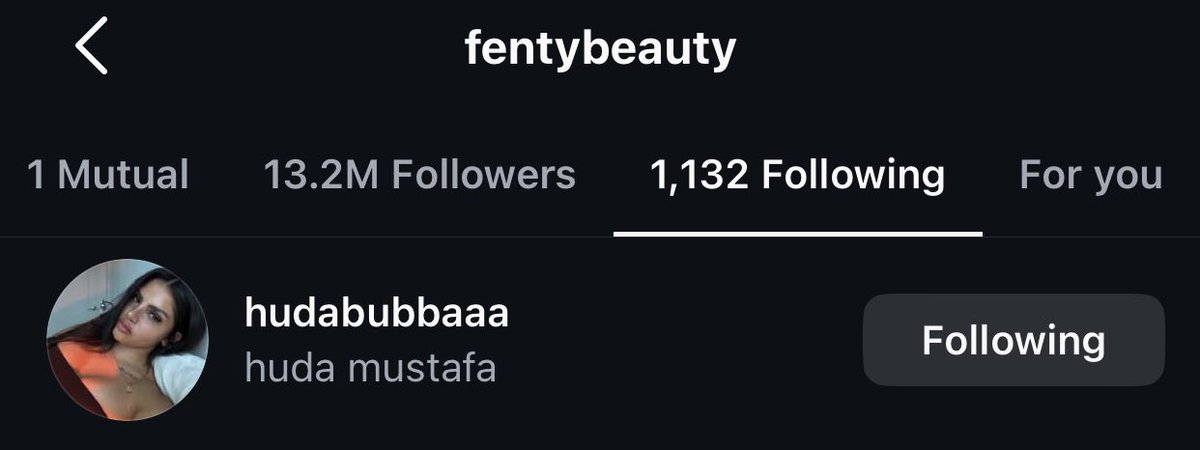 Believein1d2's tweet photo. We need a makeup and clothing line collab asap 😭can’t wait to see Huda and Rihanna collab 🤫 https://t.co/xuY3msoyzP