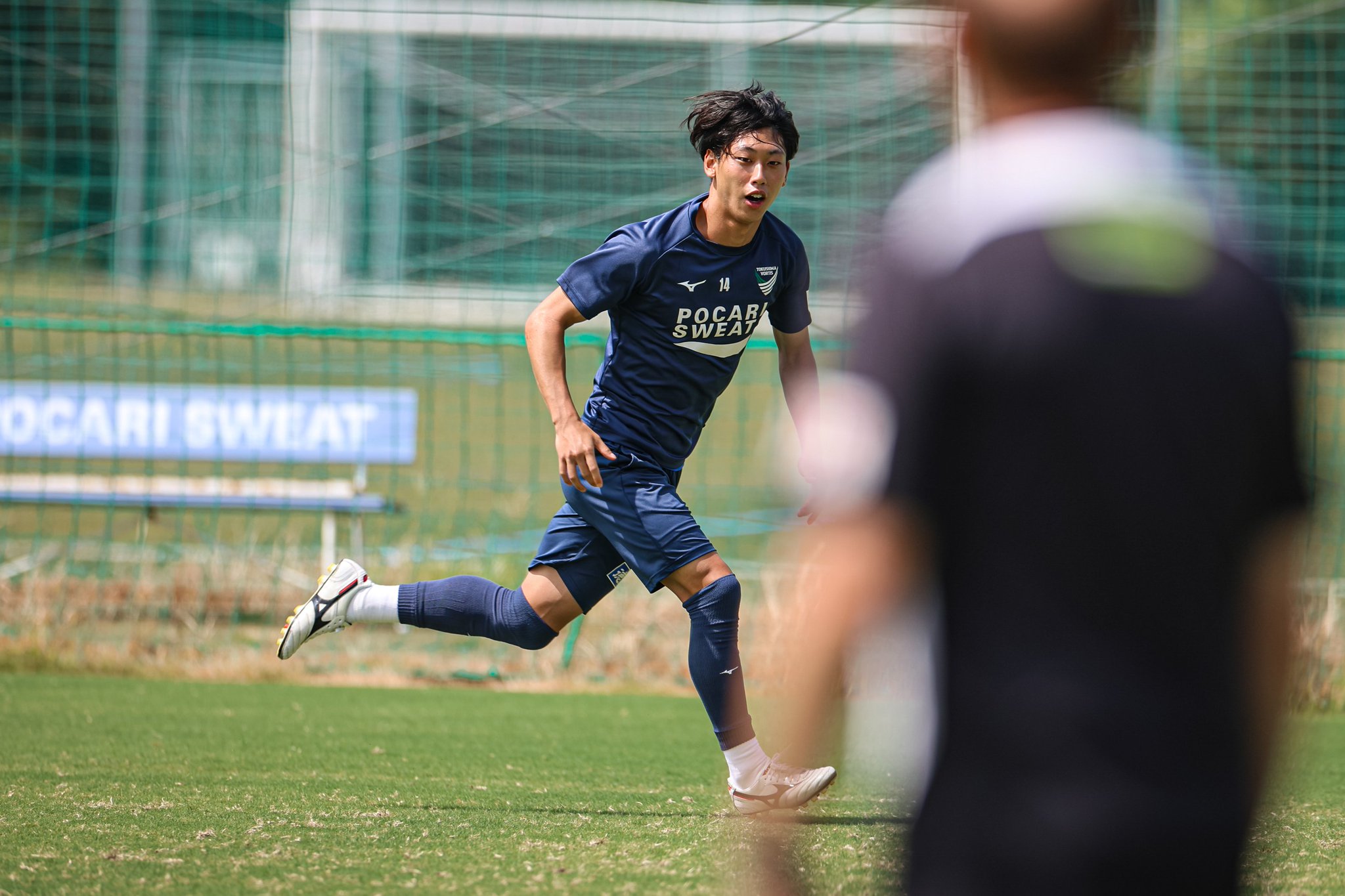 徳島ヴォルティス　選手用　トレーニングジャケット 徳島ヴォルティス 公式 on X: 
