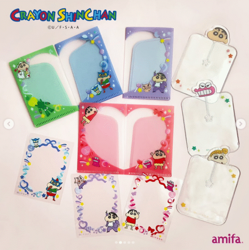 セリア『クレヨンしんちゃん カード類の収納ケースやキーホルダー