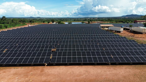 UKSOL exports 4,500 PV panels for Bolivia’s largest private solar plant
renewableenergymagazine.com/pv_solar/uksol…