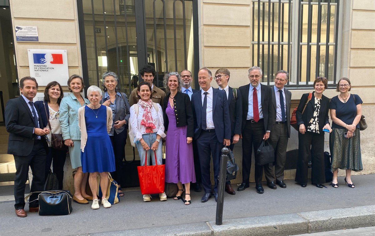 ⚠️ 📣le rapport annuel de la médiatrice est publié ! Fondé sur le travail de tout le réseau, il présente les préconisations de la médiatrice EN ES afin d´«Éviter les ruptures, faciliter les transitions» pour les personnels, les élèves et les étudiants. 👇🏻
education.gouv.fr/rapport-2024-d…