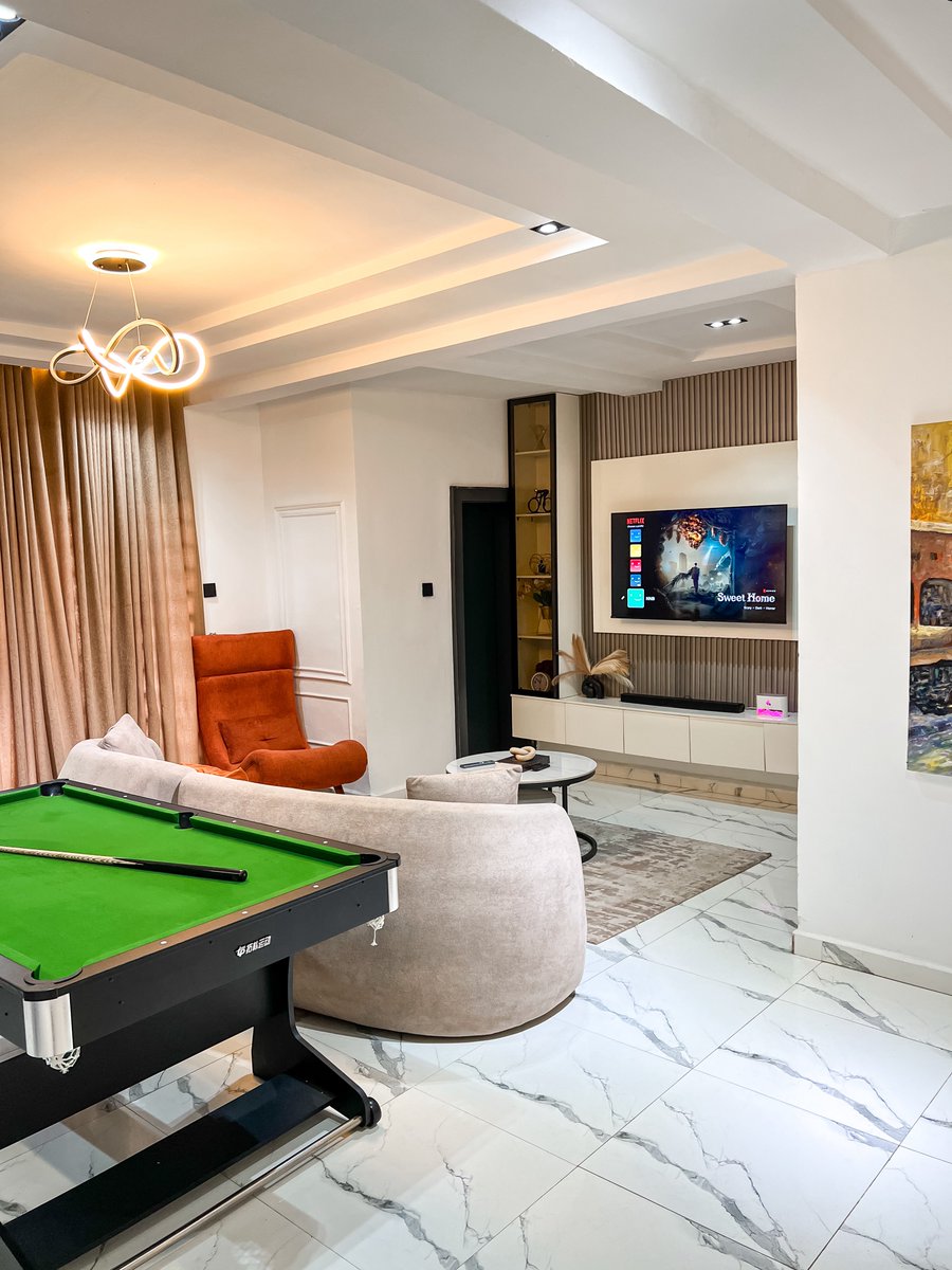 AbujaLuxApt's tweet image. A beautiful Two-Bedroom Apartment Available for Short stay
Location: Wuye, Abuja.
Price: 140K/Night
DM TO MAKE RESERVATIONS
Phone - 07043282827
#AbujaTwitterCommunity