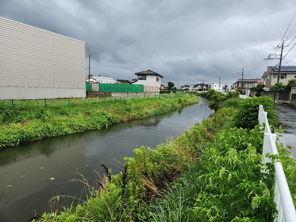 #豪雨
パトロール/状況報告
伊勢崎市 韮川 増水 伊勢崎市田中町～連取町付近
#群馬県建設業協会 #建設業協会 #建設業 #群馬県
2025/07/10 16:22 1