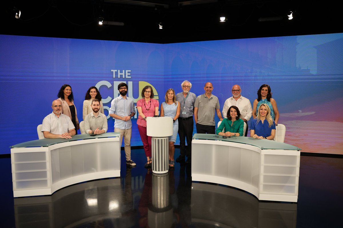 Hector_Canneque's tweet image. Finaliza el curso Media Training en Radio y TV para Investigadores en la @USPCEU. He disfrutado mucho aprendiendo a comunicar nuestra ciencia frente a cámaras y micrófonos. Gracias a los profesores y compañeros por hacerlo tan enriquecedor.
@USPCEUprensa @FundacionCEU