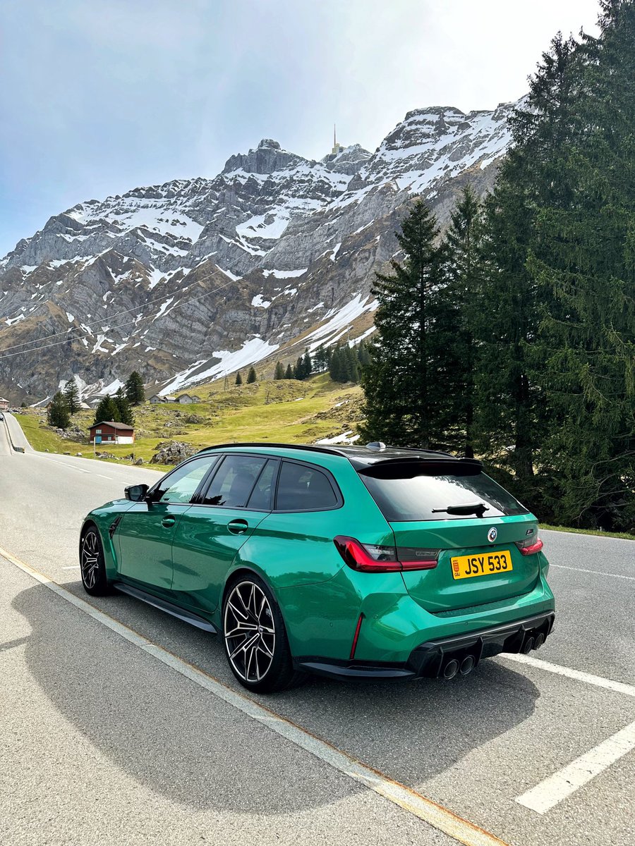 Really need to take my touring back to Switzerland 🇨🇭 some of the best driving roads I’ve ever driven👌🏻🔥😎 <a href="/BMW/">BMW</a> <a href="/BMW_UK/">BMW UK</a>