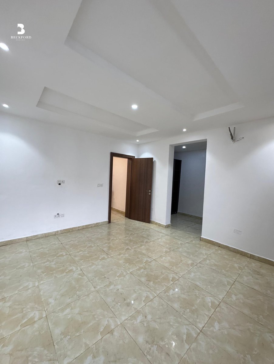 For Rent!!

10 units of 4bedroom terrace duplex with bq for rent 

Rent:30m 1yr
25m 2years 
Agency:10%
Legal:10%
Caution:10%

Location:lekki phase one

First class Dell Davido Boss Mustapha Zlatan  Abacha