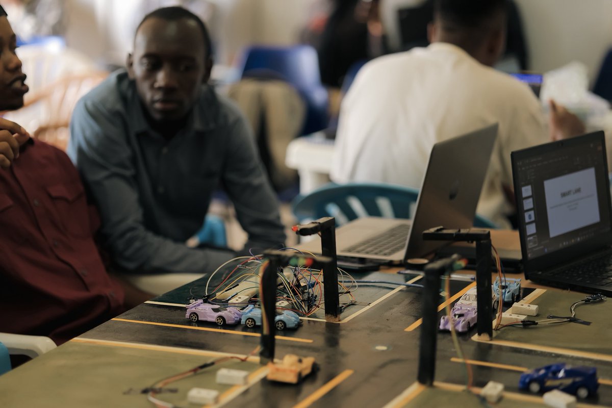 Innovation in Action at ISBAT University City Campus! Our talented students are breaking barriers with cutting-edge IoT projects — from Smart Parking and Smart Lane Systems, to Accident Crash Detection and a futuristic Fire-Fighting Drone System! 
These solutions are built to