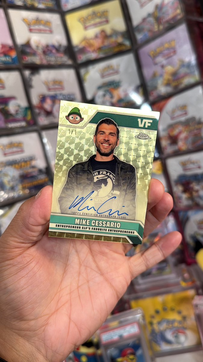DeepPocketMnstr's tweet image. I think this was a good pull 😳 @veefriends @VeeFriendsCards @garyvee @Cessario