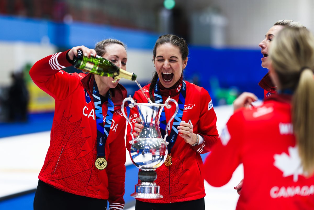 TeamHoman's tweet image. Happy Birthday to one of the absolute best! We are grateful for everything you do โ hope the day brings you all the love and celebration you deserve. โฅ๏ธ