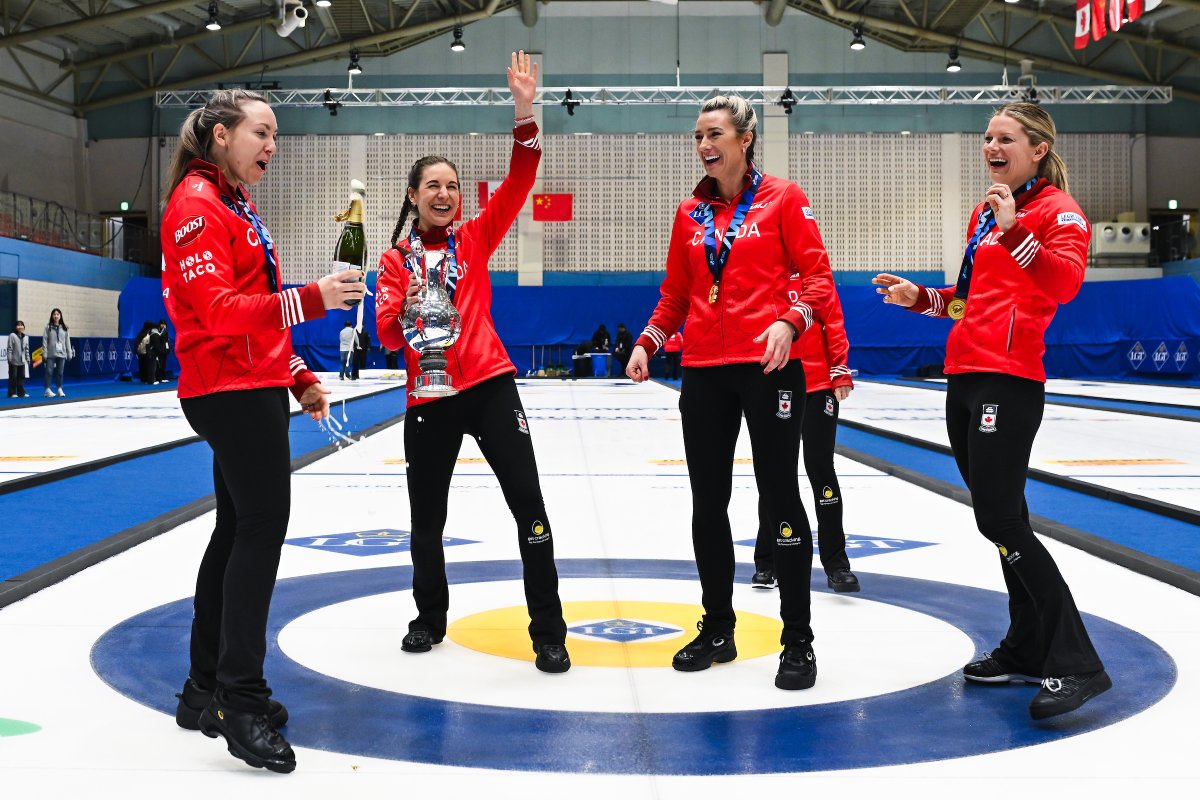 TeamHoman's tweet image. Happy Birthday to one of the absolute best! We are grateful for everything you do โ hope the day brings you all the love and celebration you deserve. โฅ๏ธ