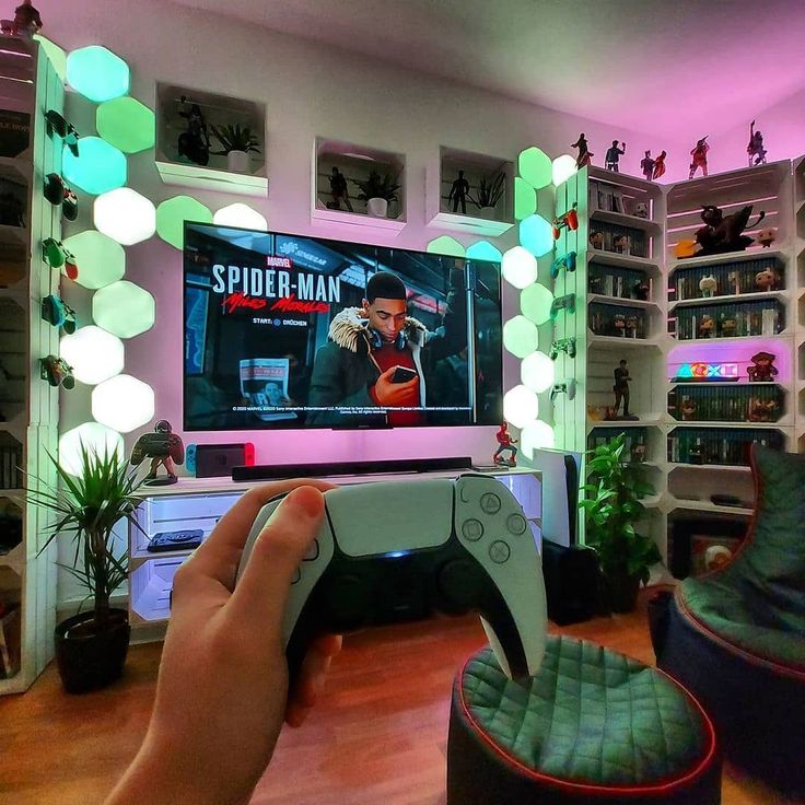 Some Early alphas NFTS 
<a href="/Pinkluckies/">HanaLuckies</a>

<a href="/CursedBunns/">CursedBunnies</a>

<a href="/MegaEthRock/">MegaRock</a>

<a href="/HyliPunksNFT/">Hyli Punks</a>

<a href="/YokaiUnderworld/">Yokai Underworld</a>
[nfts/defi?]
<a href="/myBUUMEE/">BUUMEE</a>

<a href="/sticknadioss/">Sticknadios</a>

<a href="/BerriesEraNFT/">Berries Era NFT</a>
 
<a href="/Gotchamon_xyz/">GOTCHAMON ✳️</a>

<a href="/playCITADELS/">CITADELS 💥🎮</a>

◇ DeFi ◇
<a href="/CushionFi/">Cushion</a>

<a href="/ElytraProtocol/">Elytra</a>

<a href="/BridgePortMQ/">BridgePort</a>
[raised $3.2M]
<a href="/hypachinko/">Hypachinko</a>