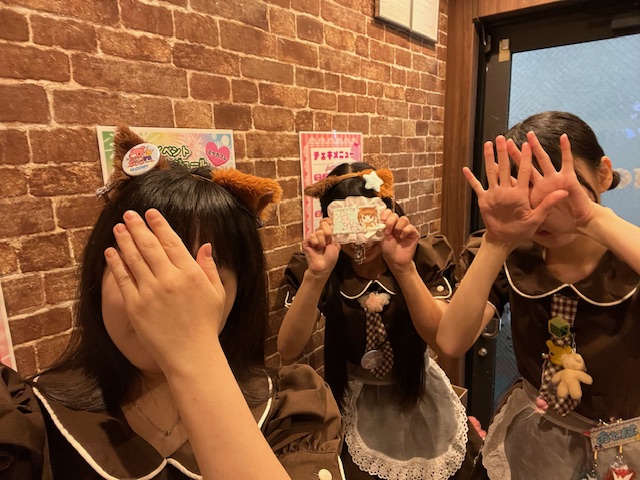 💛けいなちゃん　　　18：00~25：00 
💛らんちゃん　　　　19：00~23：00 
💛ゆにちゃん　　　　20：00~23：00 
💛てれさちゃん　　　22：00~23：00 
💛こはくちゃん　　　23：00~25：00