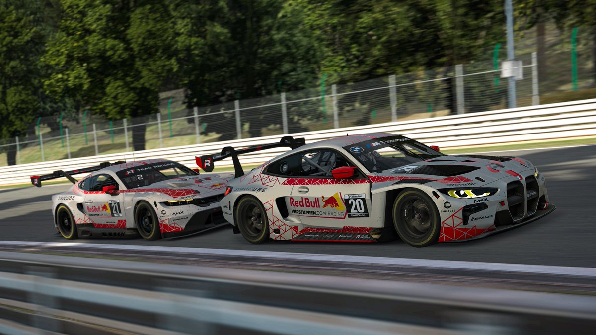 TeamRedlineSim's tweet image. The 24 Hours of Spa is happening this weekend 😍 Remember our special livery from last year? ✨ #Spa24H