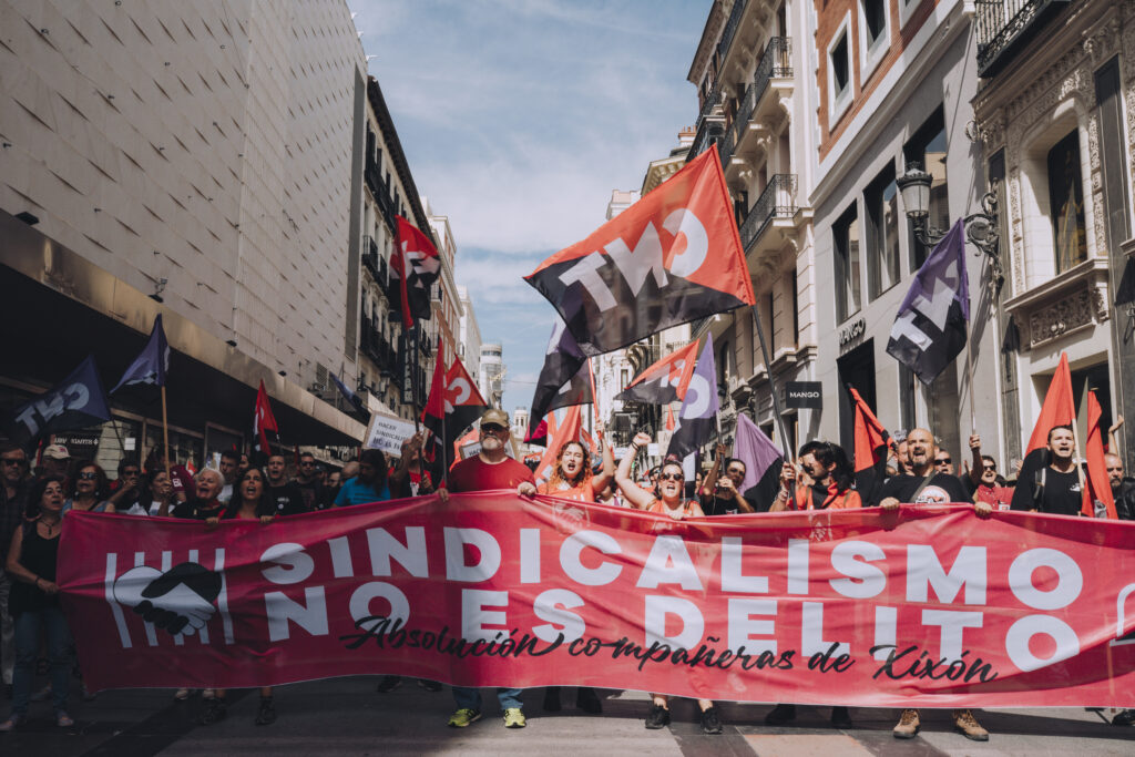 Desde Nuevo Extremeñismo exigimos al Gobierno el indulto para las 6 de la suiza (<a href="/6delaSuiza/">6 de la Suiza</a>), una de ellas paisana de Jerte.

Hacer una labor sindical y feminista no debe ser nunca un delito en una democracia plena.

Mucho ánimo y mucha fuerza, compañeras.
💚🤍🖤✊