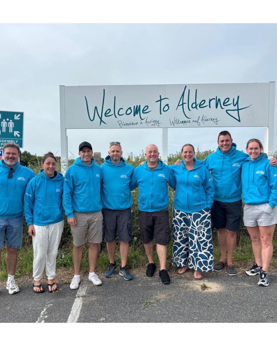 🌊 Chasing the Impossible: Odyssey Squad’s 36-Hour Battle with the Alderney Tides 🌊

Strong tides, cold water, and jellyfish —Odyssey Squad took on them all during a nonstop 100km relay from Alderney to England, a route many said couldn’t be done.

 openwaterswimming.com/seven-miles-sh…