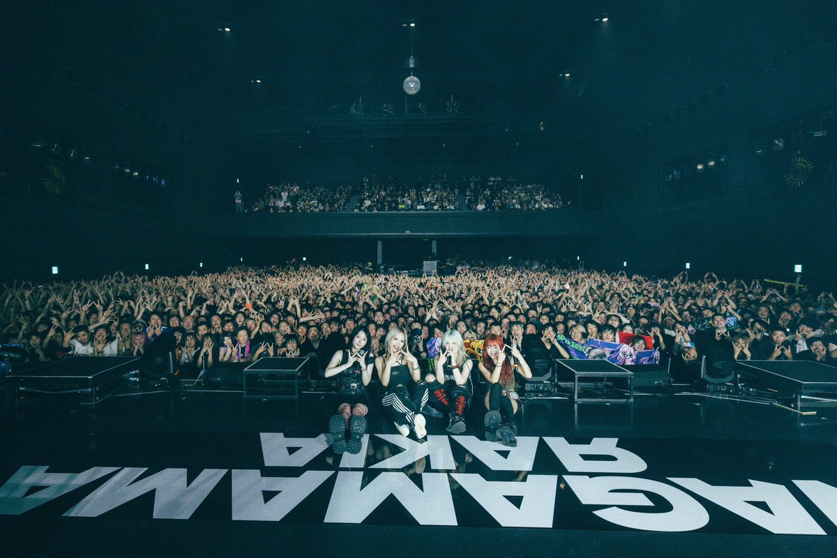 rakia_rin's tweet image. 7月9日 𝐓𝐡𝐞𝐫𝐞 𝐢𝐬 𝐬𝐮𝐫𝐞𝐥𝐲 𝐭𝐨𝐦𝐨𝐫𝐫𝐨𝐰

我儘ラキア ラストライブ
本当にありがとうございました。

くまみちゃん、れいな、みりぽ。
3人と活動できて、本当に良かった。
家族だよ。ずっと大好き。宝物です。

応援してくださったファンの皆さま、…