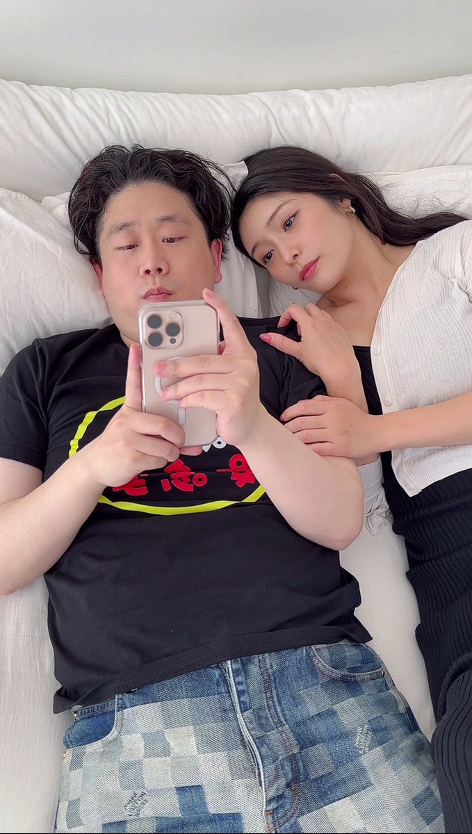 東京宅急変 (@zjb886) on Twitter photo 〇〇撮り🎥
<a href="/meguri0504/">めぐり(旧名 藤浦めぐ/메구리/惠理/meguri)</a>
続きは動画で👇
東京宅急変▶︎tiktok.com/@zjb886
X・TikTokフォローお願いします🙌
#女優 #東京宅急変 #めぐり 〇〇撮り🎥
<a href="/meguri0504/">めぐり(旧名 藤浦めぐ/메구리/惠理/meguri)</a>
続きは動画で👇
東京宅急変▶︎tiktok.com/@zjb886
X・TikTokフォローお願いします🙌
#女優 #東京宅急変 #めぐり