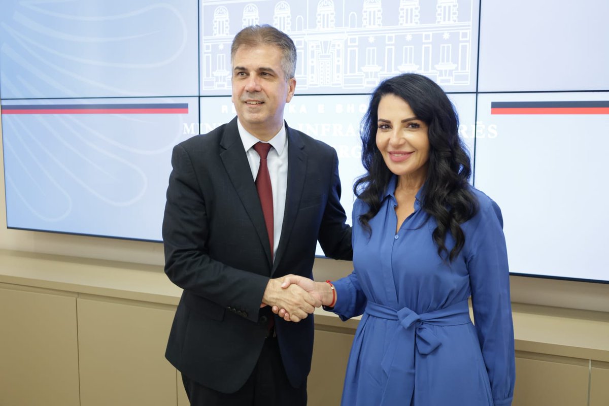 IsraelinAlbania's tweet image. Ministri Izraelit i Energjisë, Z. Eli Cohen, kryesoi një delegacion biznesi në fushat e energjisë dhe ujit. Ministri zhvilloi takime me Kryeministrin Z. Rama, me Znj.Balluku Zëvendës Kryeministre dhe Ministre e Infrastrukturës dhe Energjisë, Z. Gonxhe Ministër i Ekonomisë,…