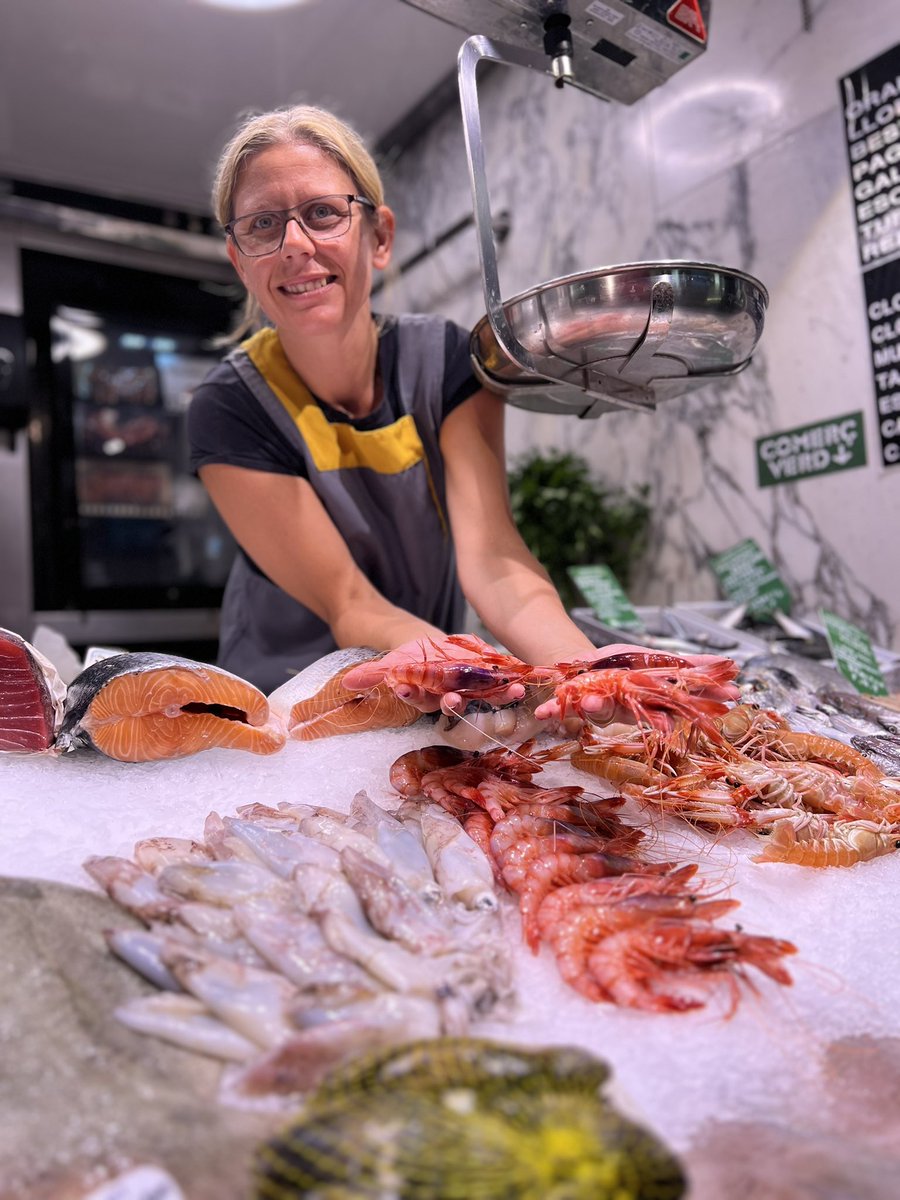 mercatdelesseps's tweet image. 🦐 Gambes de Palamós, tot un luxe a taula!
Avui a la Peixateria Pilar tenim aquestes joies del mar: fresques, saboroses i de qualitat excepcional. Directes de la costa a la teva taula!

#GambaDePalamós #PeixFresc #Peixateria