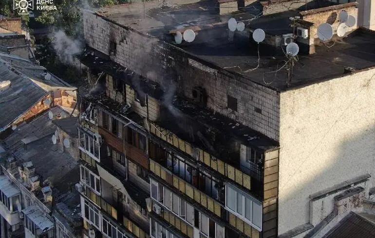 2 women died in a combined russian air attack on Kyiv on the night of July 10
One of them was 22yo police corporal Maria Dzyumaga a metro police officer who joined in 2023
Over 10 others were injured number may rise
The attack damaged homes medical educational commercial and