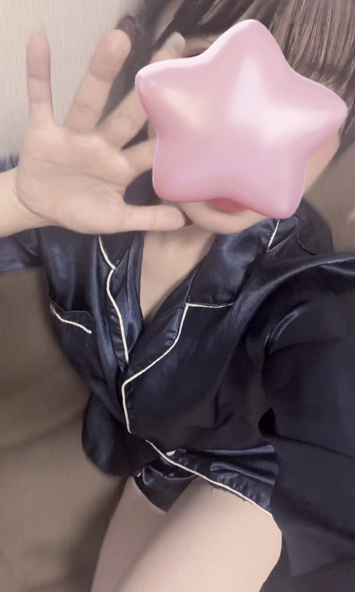 こんにちは！すいです(◜ᴗ◝ )
久しぶりの出勤、久しぶりのポストです♪
みなさん覚えてますか🥹

お仕事終わりなど遊びに来てくれたら嬉しいです.ᐟ.ᐟ癒します(՞_  ̫ _՞)ᐝ♡
熱中症には気をつけて、水分忘れずにとってくださいね🫠

お待ちしております🫶🏻🫶🏻