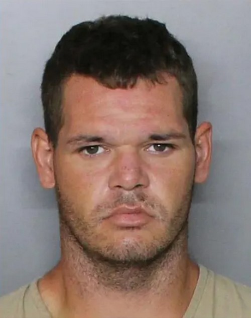 WebDPN's tweet image. Florida | Man convicted of killing teen protecting 5-year-old sister during home invasion heads to death row deathpenaltynews.blogspot.com/2025/07/florid… #florida #homeinvasion #deathpenalty