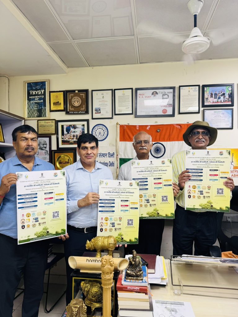 Happy Guru Purnima Launched the NSPC 2025 Poster with Prof. Ranjan Banerjee, Director IIT Delhi, Prof. Ajay Sharma, Director NIT Delhi,Prof. Brijesh Pandey PVC JNU Delhi and Prof. Virendra k vijay National Coordinator UBA
#nspc25
#sandeepbalyan
#sandeepbalyanparyavaran
#harit