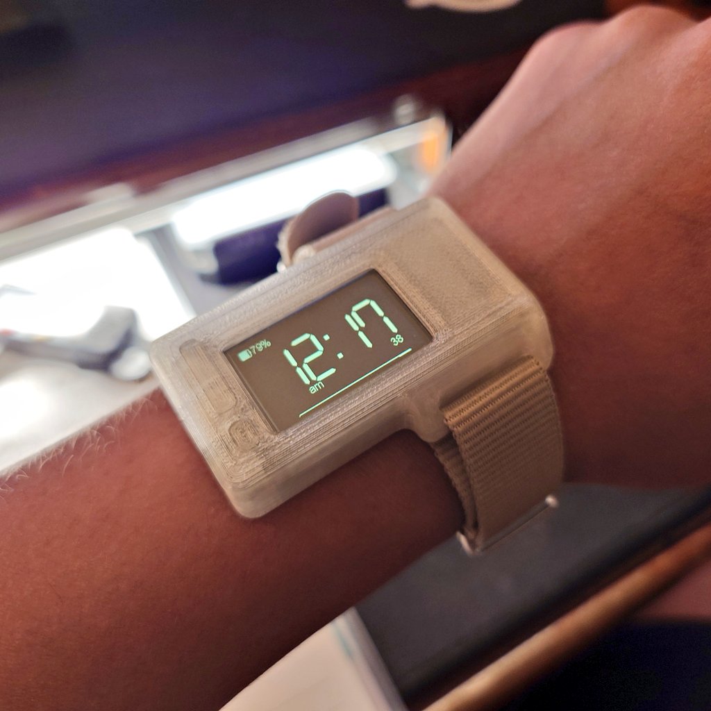 New watch made! Time to refine it, then put on Printables. 😍