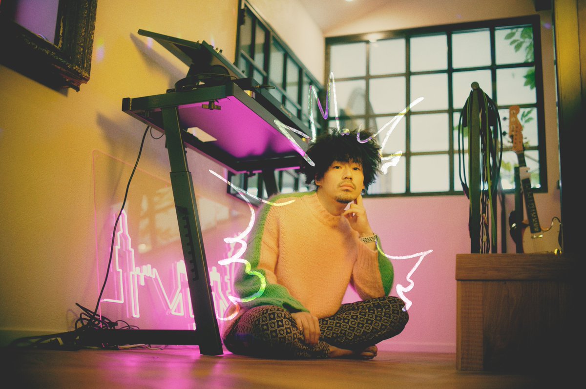 18時頃〜
今年からソロプロジェクトを本格的に始動！
SEKAI NO OWARI #Nakajin さん
ソロプロジェクト初のオリジナル楽曲
「TOKYO」を初OA!

ILLIT 「Almond Chocolate」の制作を
音楽プロデューサー Pdoggさんと
手がけたことも話題に！
お楽しみに✨
📡radiko.jp/share/?sid=FMJ…

#jwave #マーキー813