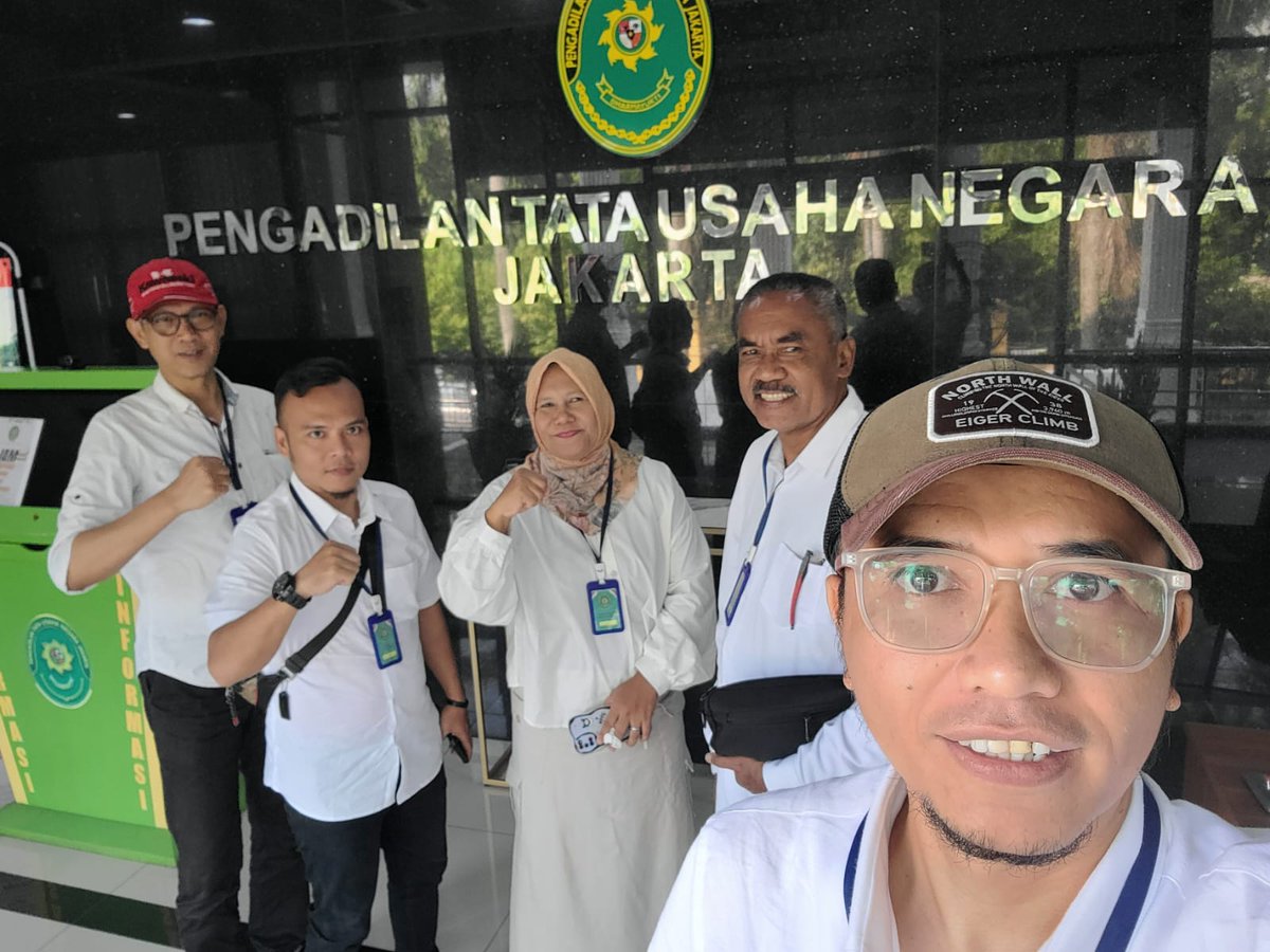 Fitnah dan ketidak adilan Mendes  <a href="/YandriSusanto/">Yandri Susanto</a>  di uji di PTUN, TPP eks Caleg PHK tidak mingkem.
#pendampingdesamenggugat. 
@⁨~KEMENDES⁩
<a href="/prabowo/">Prabowo Subianto</a>
