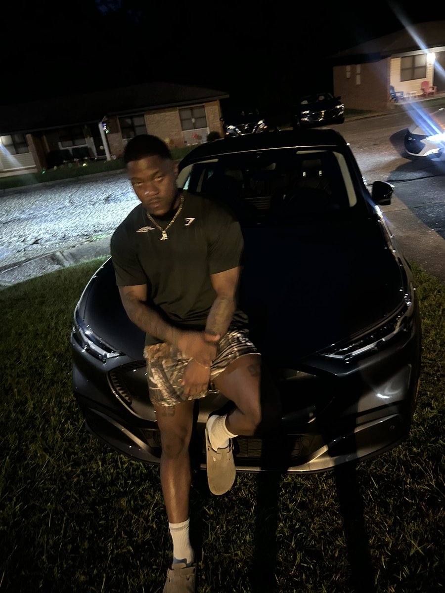 q_tycoonn's tweet photo. Slimey Behavior๐๐ฆ
#TexasBama #hot #green #OnTheBlock https://t.co/YqJcb0kpDs