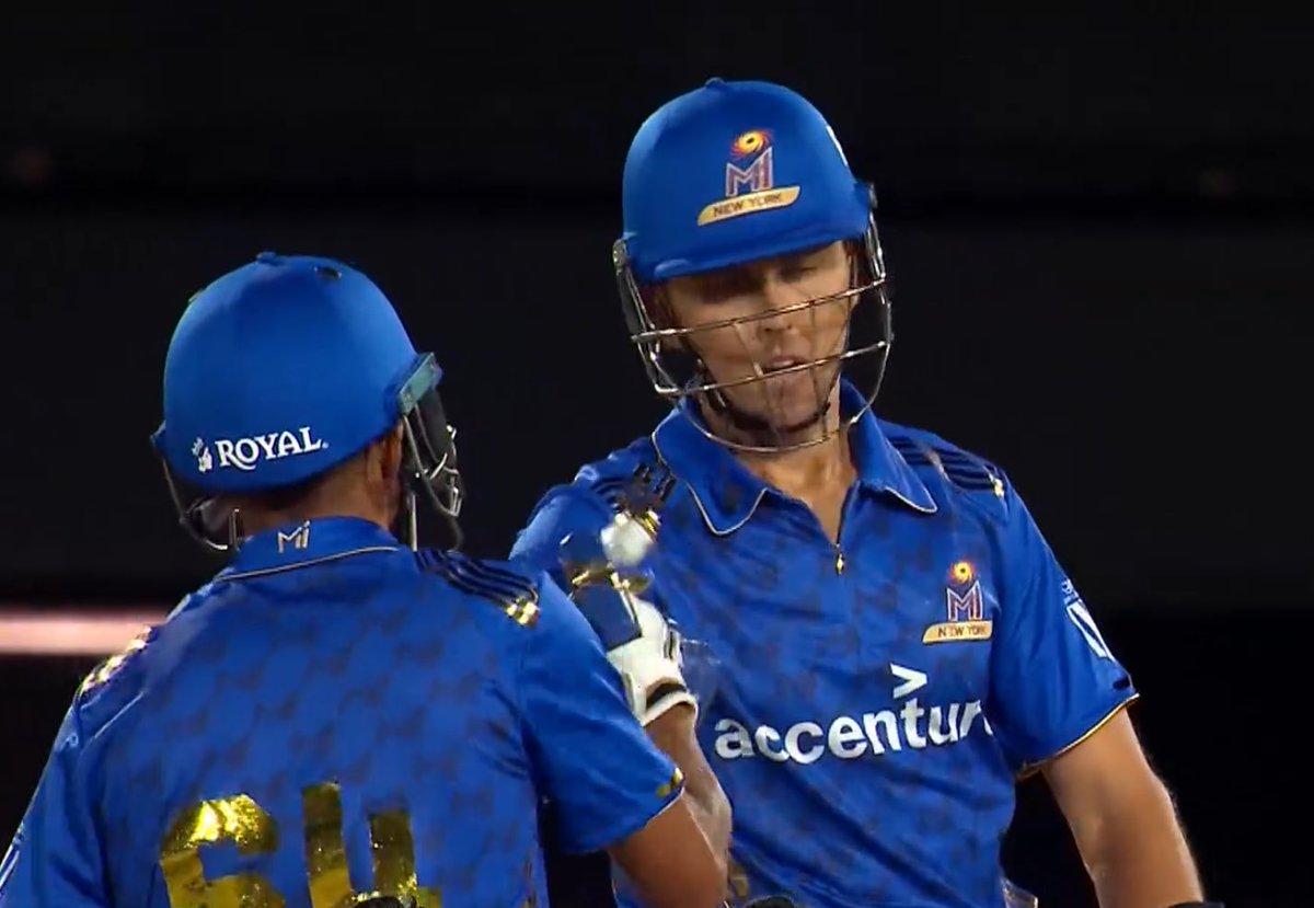 MIPaltanFamily's tweet photo. TRENT BATSMAN BOULT https://t.co/WrtEP3oZXO