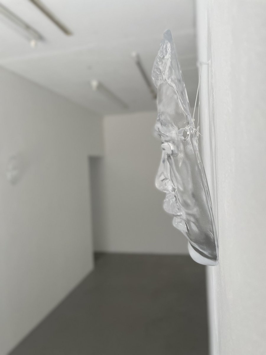 yu_harada_'s tweet photo. 最終週スタート致しました。

今週日曜日13日まで

[渡辺志桜里 個展情報]
会期｜2025.6.14.(Sat)-7.13.(Sun)
OPEN｜hur~Sun 13:00~19:00

https://t.co/Kyy9MNAL4u… https://t.co/iD5npQyNdo