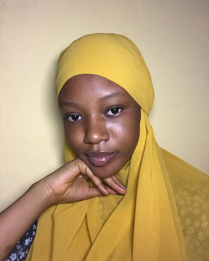 ___ZOYAH's tweet image. Can I give you my number we chat on WhatsAp🥺