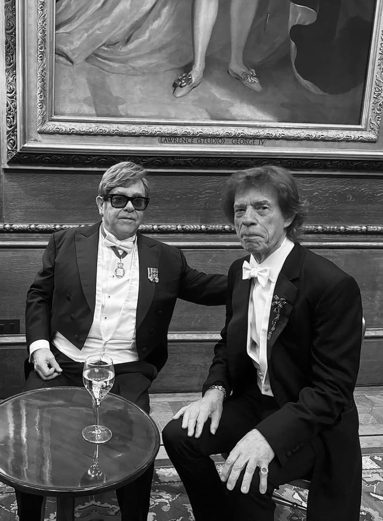 marysocontrary (@so_contrary) on Twitter photo 